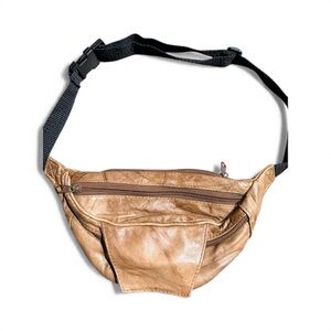 BOY genuine Tan Leather Vintage Men's Waist Bag EUC